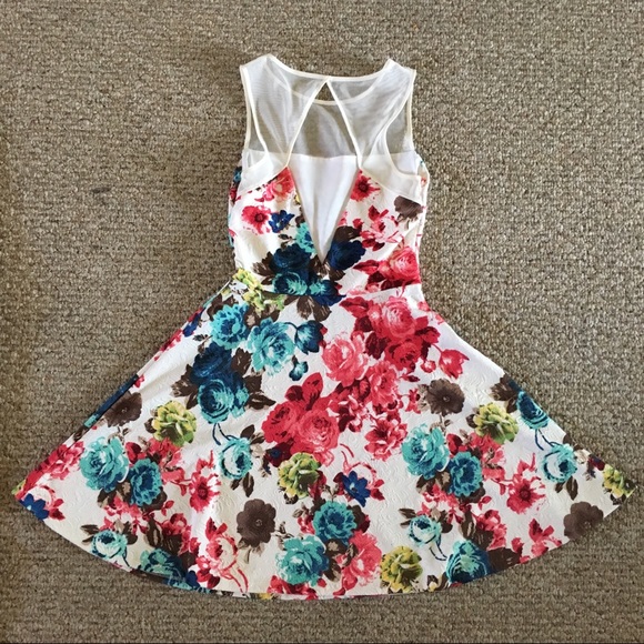 floral dress - Picture 2 of 2